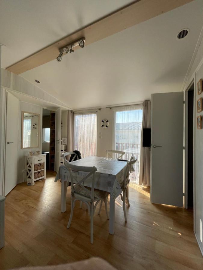 Chalet Up To 5 Persons Knokke Kültér fotó